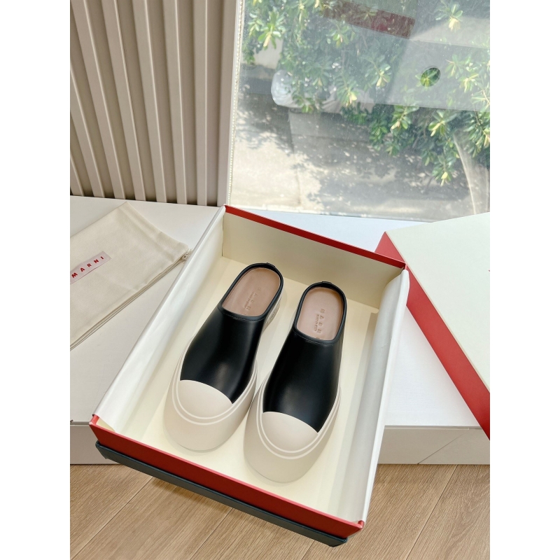 Other Slippers